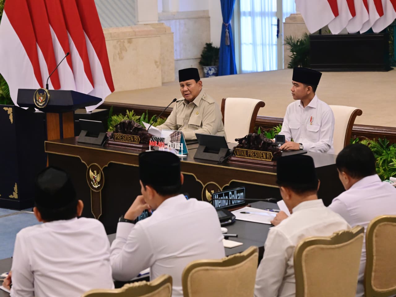 Viral Kokopan: Salah Ucap Prabowo, Ariana Grande Kepo?